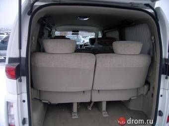 1999 Nissan Elgrand Images