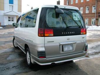 1999 Nissan Elgrand Wallpapers