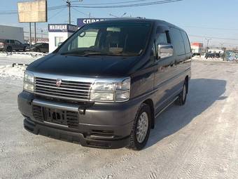 1999 Nissan Elgrand Pictures