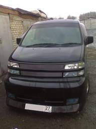 1999 Nissan Elgrand Pictures