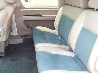 1999 Nissan Elgrand Pictures