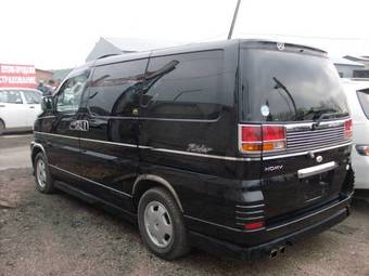 1999 Nissan Elgrand Photos