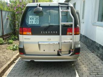 1999 Nissan Elgrand Photos