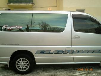 1999 Nissan Elgrand Pictures