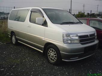 1999 Nissan Elgrand Pics