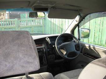 1999 Nissan Elgrand Wallpapers