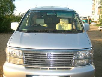 1999 Nissan Elgrand Wallpapers