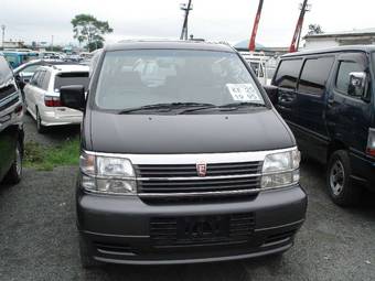 1999 Nissan Elgrand Pictures