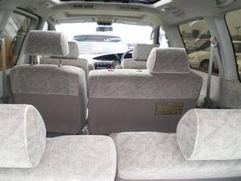 1999 Nissan Elgrand Photos