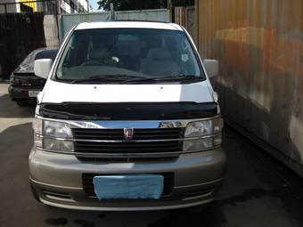 1999 Nissan Elgrand Pictures