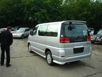 1999 Nissan Elgrand Wallpapers