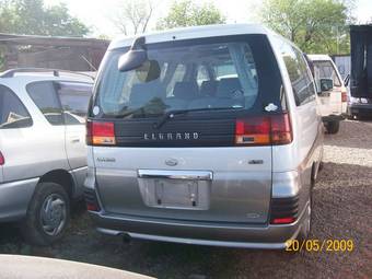 1999 Nissan Elgrand Pictures