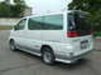 1999 Nissan Elgrand Photos