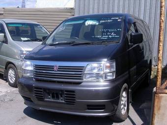 1999 Nissan Elgrand Pictures