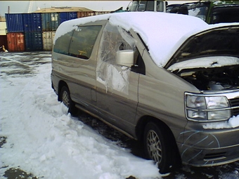 2000 Nissan Elgrand