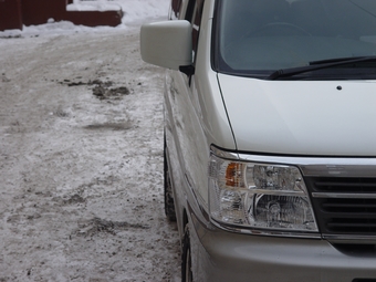 2000 Elgrand