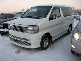 2000 Nissan Elgrand