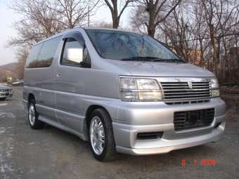 2000 Nissan Elgrand