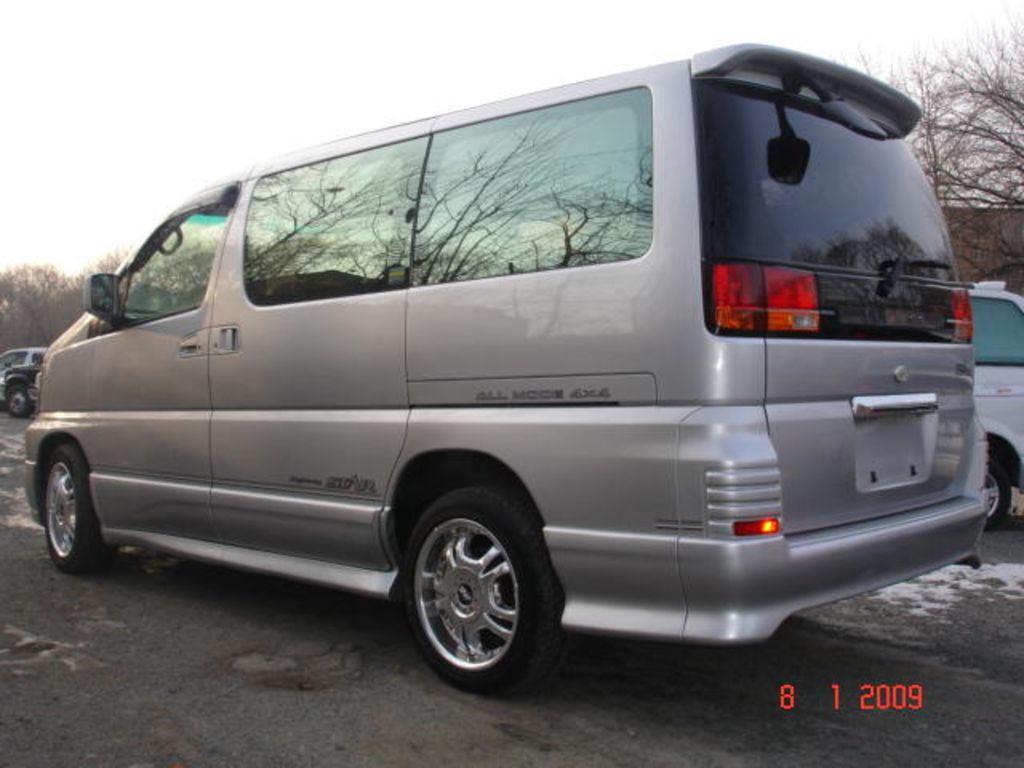 2000 Nissan Elgrand