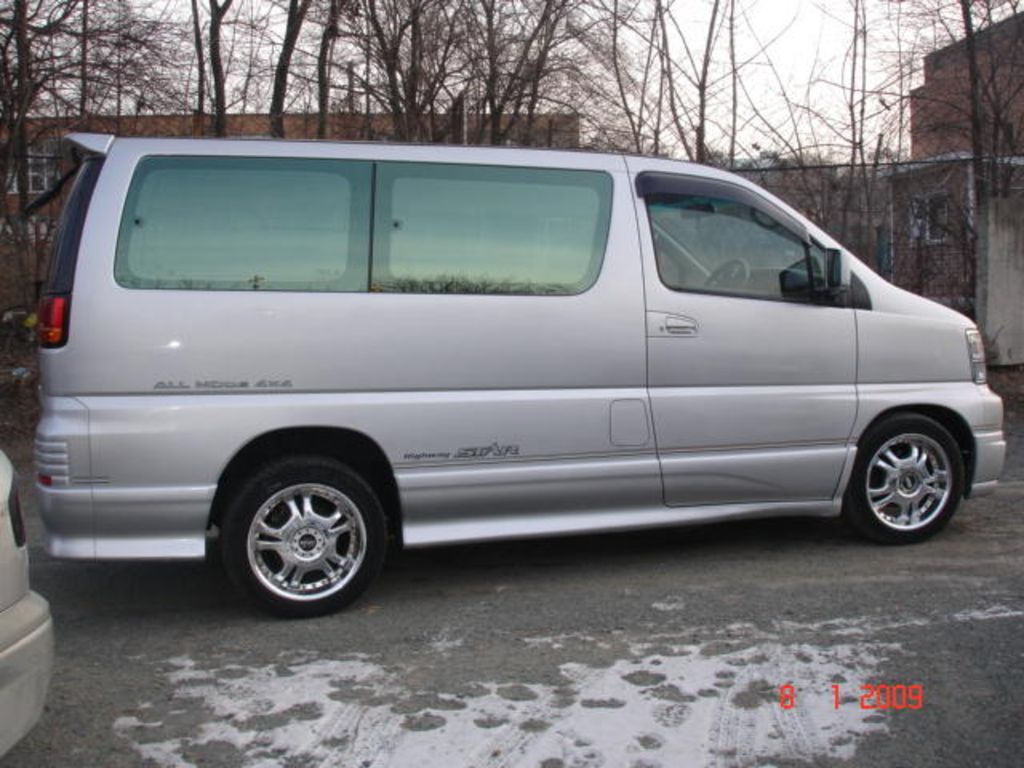 2000 Nissan Elgrand