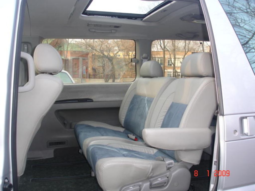 2000 Nissan Elgrand