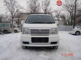 2000 Nissan Elgrand