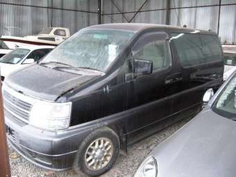 2000 Nissan Elgrand Photos