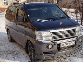 2000 Nissan Elgrand Photos