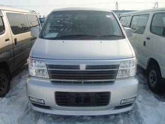 2000 Nissan Elgrand Pictures