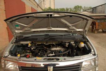 2000 Nissan Elgrand For Sale