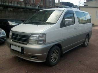 2000 Nissan Elgrand For Sale