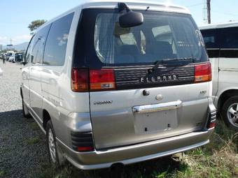 2000 Nissan Elgrand Pictures