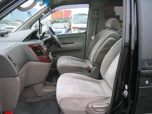 2001 Nissan Elgrand