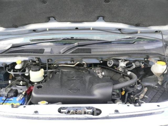 2001 Nissan Elgrand