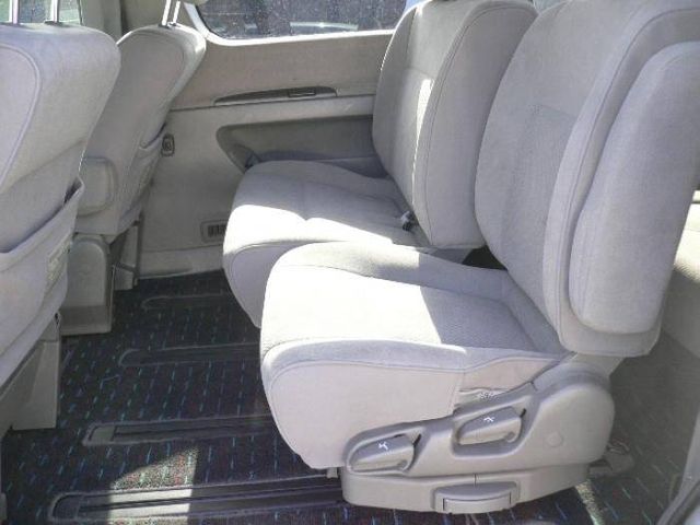 2001 Nissan Elgrand