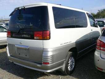 Nissan Elgrand
