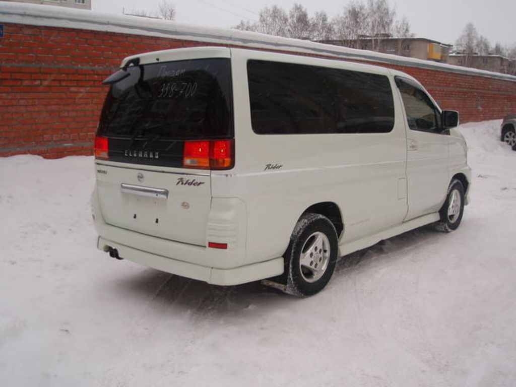 2001 Nissan Elgrand