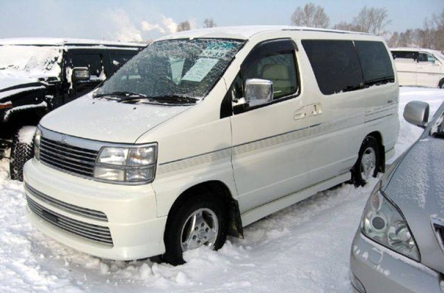 2001 Nissan Elgrand