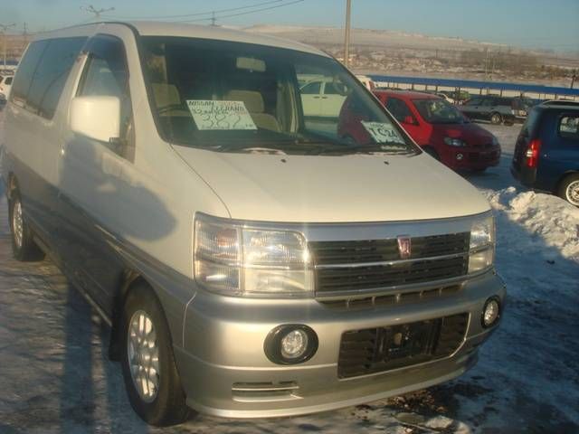 2001 Nissan Elgrand