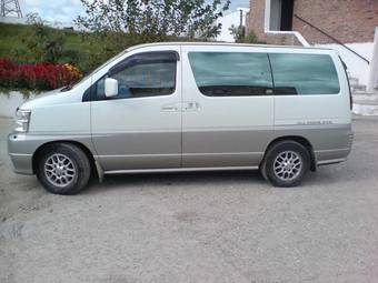 2001 Nissan Elgrand Pictures