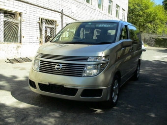 2002 Nissan Elgrand