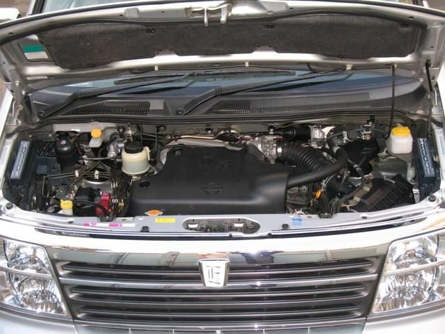 2002 Nissan Elgrand
