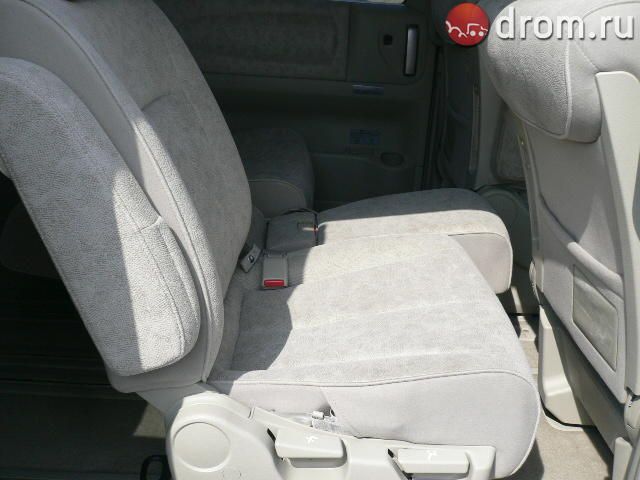 2002 Nissan Elgrand