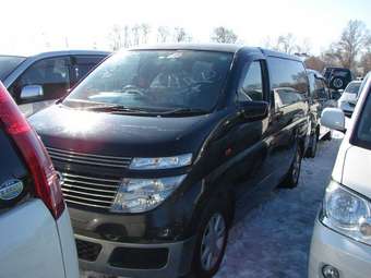 2002 Nissan Elgrand