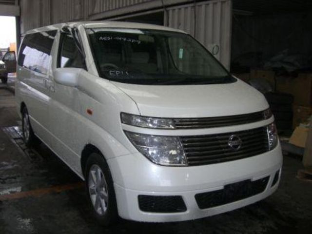 2002 Nissan Elgrand
