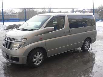 2002 Nissan Elgrand Pics