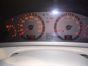 2002 Nissan Elgrand Pictures