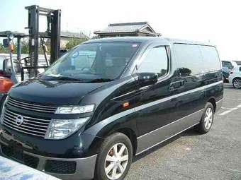 2002 Nissan Elgrand Pics