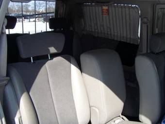 2002 Nissan Elgrand Photos