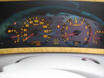 2002 Nissan Elgrand Pictures